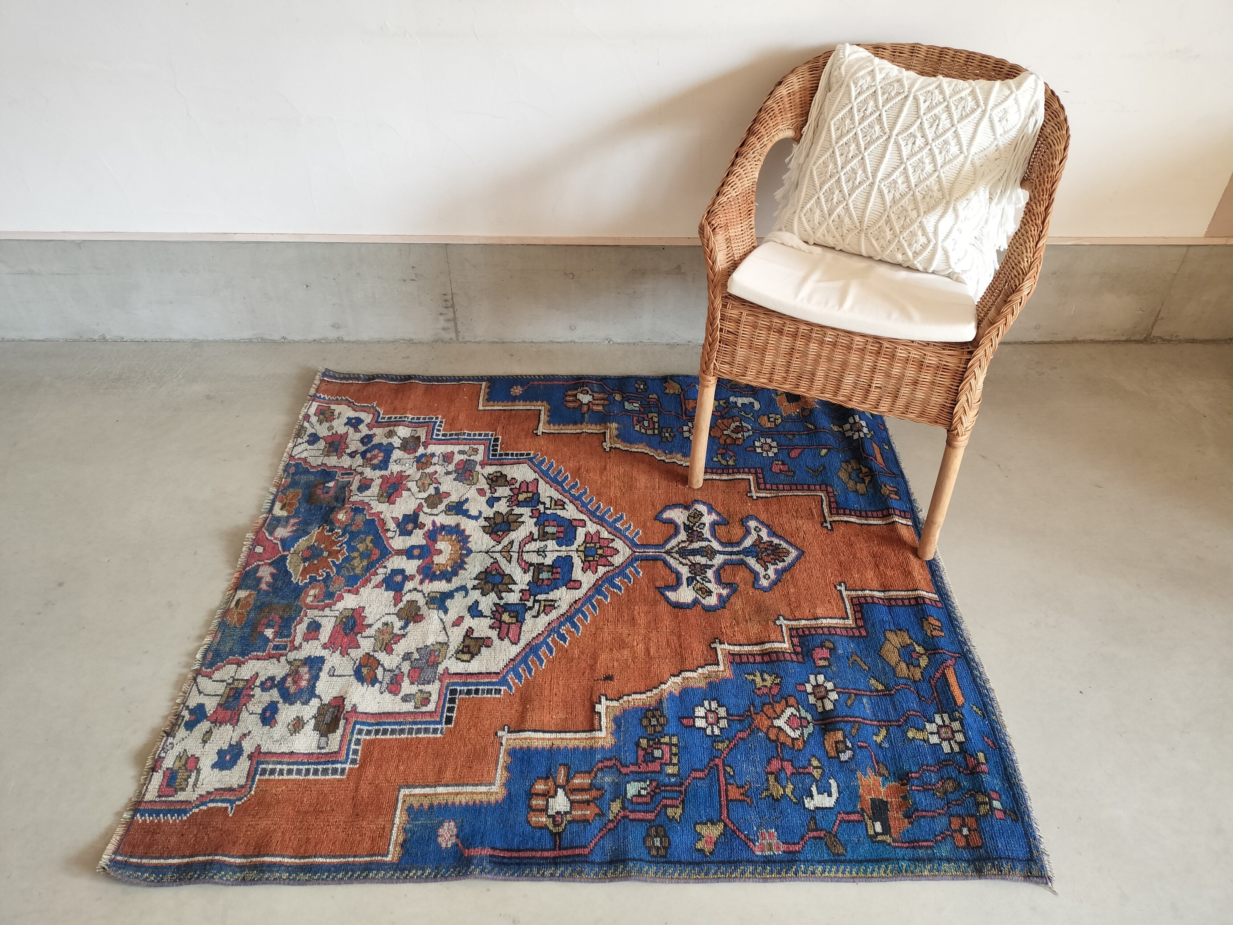 Turkish rug No.726