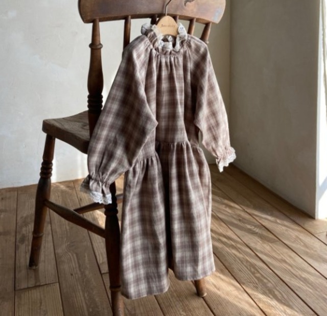 送料無料【ご予約】via dress(L,XL)/anneshirley