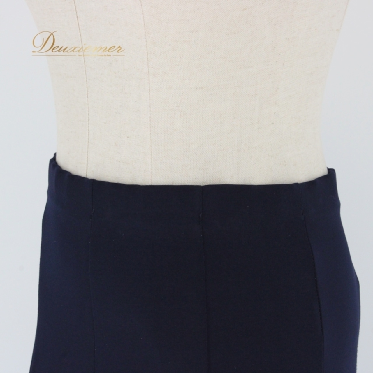 社交ダンス 衣装 スタンダード スカート レッスンウェア Legend Pro タカダンス ネイビー系 紺 練習着 レース シンプル 無地 フォーマル スカート丈 約86cm ウエスト 約34cm 伸縮性あり 上質 ダンス フォーマルウェア 練習用 スポーツウェア レディース 人気 トレーニング シンプルデザイン スタイリッシュ コーディネート 使いやすい おしゃれ レッスン用 体型カバー 柔らかい素材