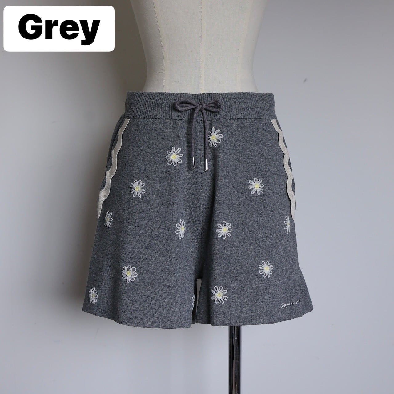 GPTH-301/301a Flower Short Pants | gypsohila
