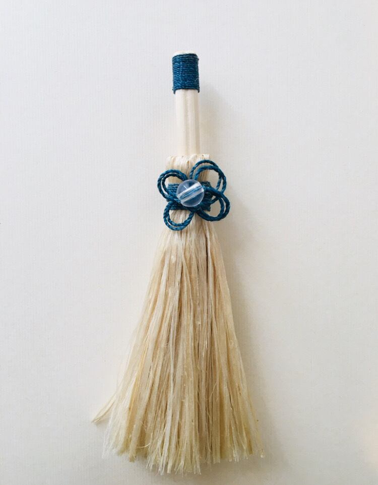 再入荷】精麻祓いほうき ～心身を整える神聖な道具～ | SATYA