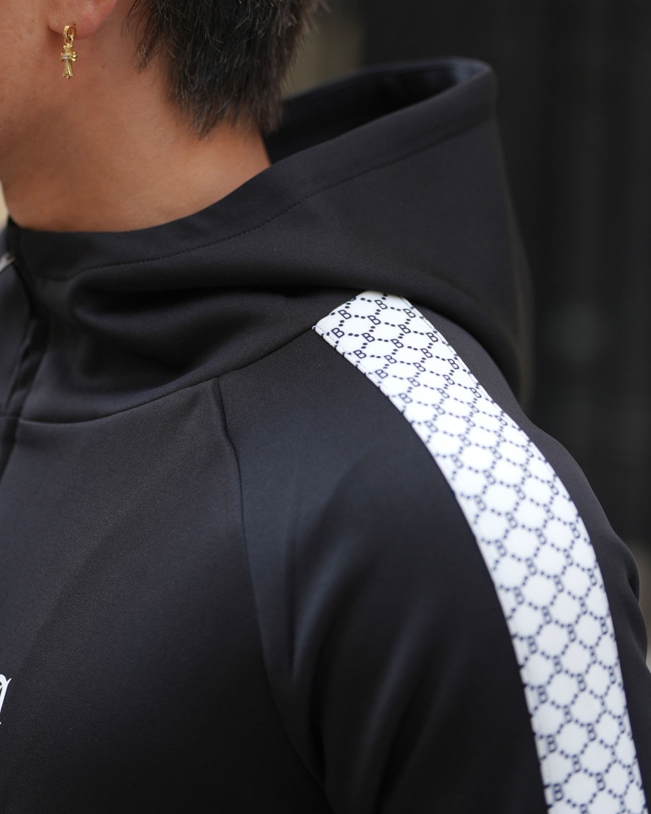 MONOGRAM LINE SWEAT HOODIE【BB25032】