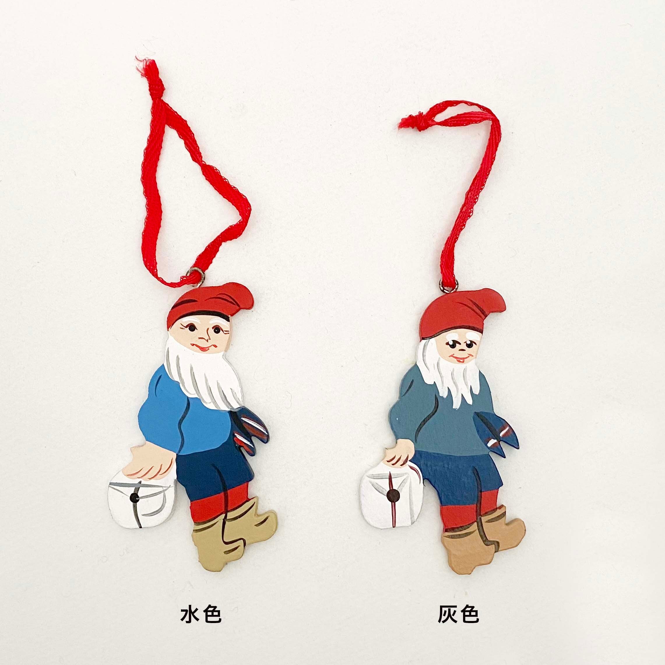 バルトのオーナメント（荷物を抱えた妖精のおじさん）