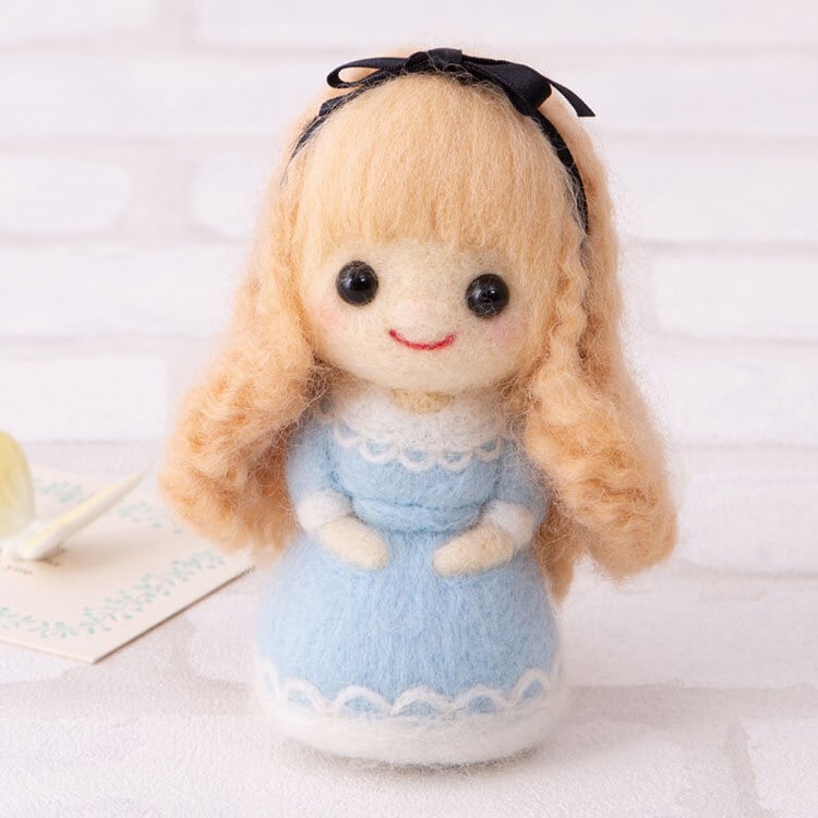 かわいい お人形 ブロンドヘア の 女の子 手作りキット 身長12cm