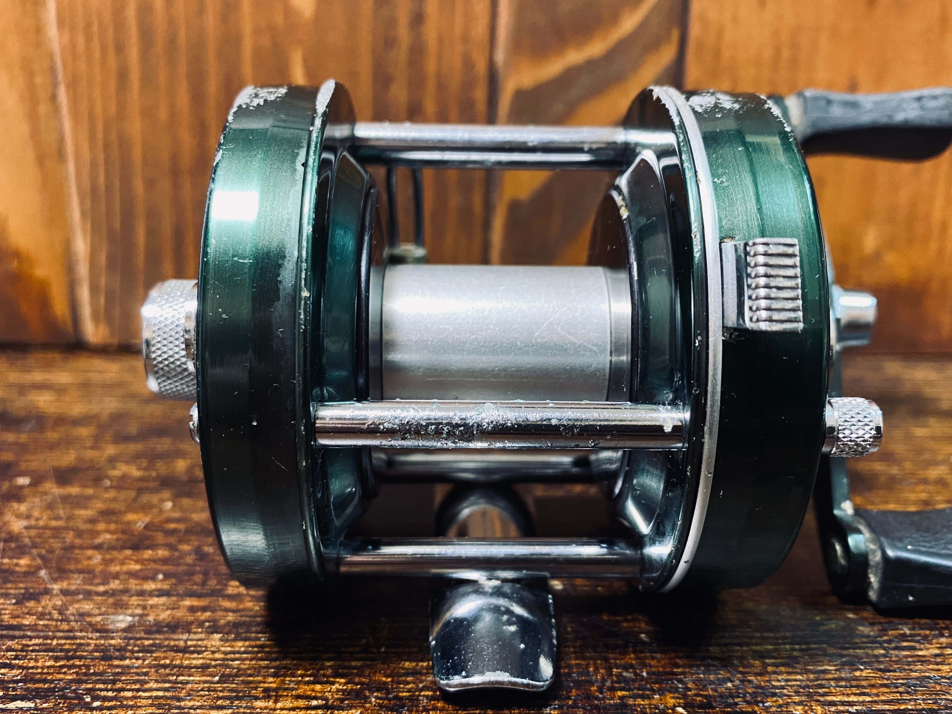 1974年製 ABU Ambassadeur 5000D [5402] | Tackleshop GTA