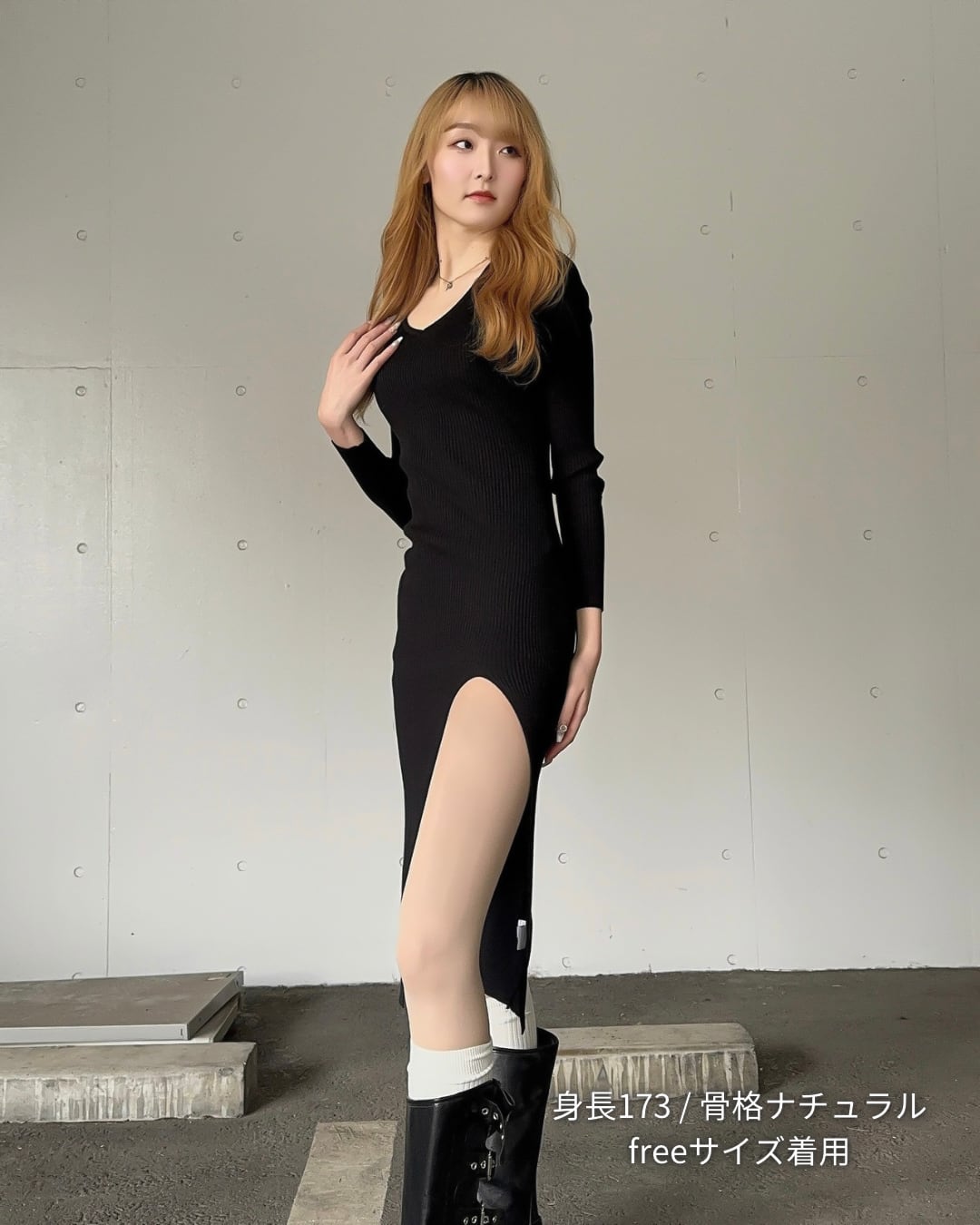 【極美品】Salvatore Ferragamo ロングワンピース L ニット 2025年最新】Yahoo!オークション -「フェラガモワンピース