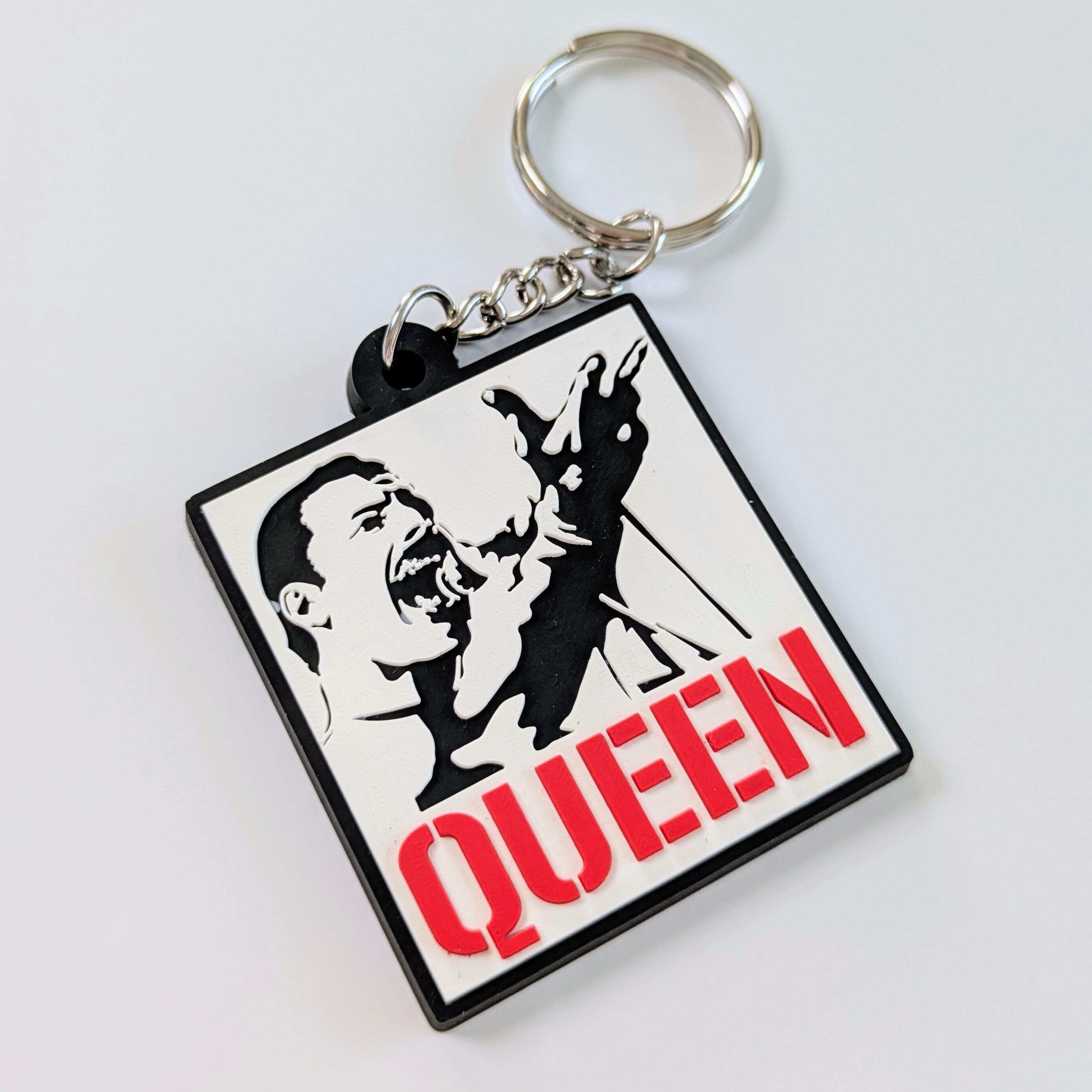送料無料！ ☆ラバーキーホルダー☆〘5258〙【 Queen（ クイーン
