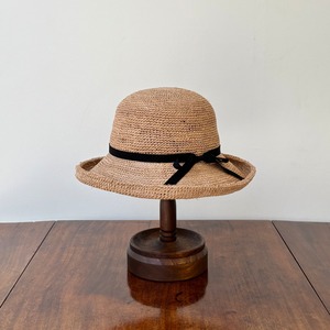 石田製帽 ラフィア糸入りかぎ編みソフトハットセーラー ベージュ