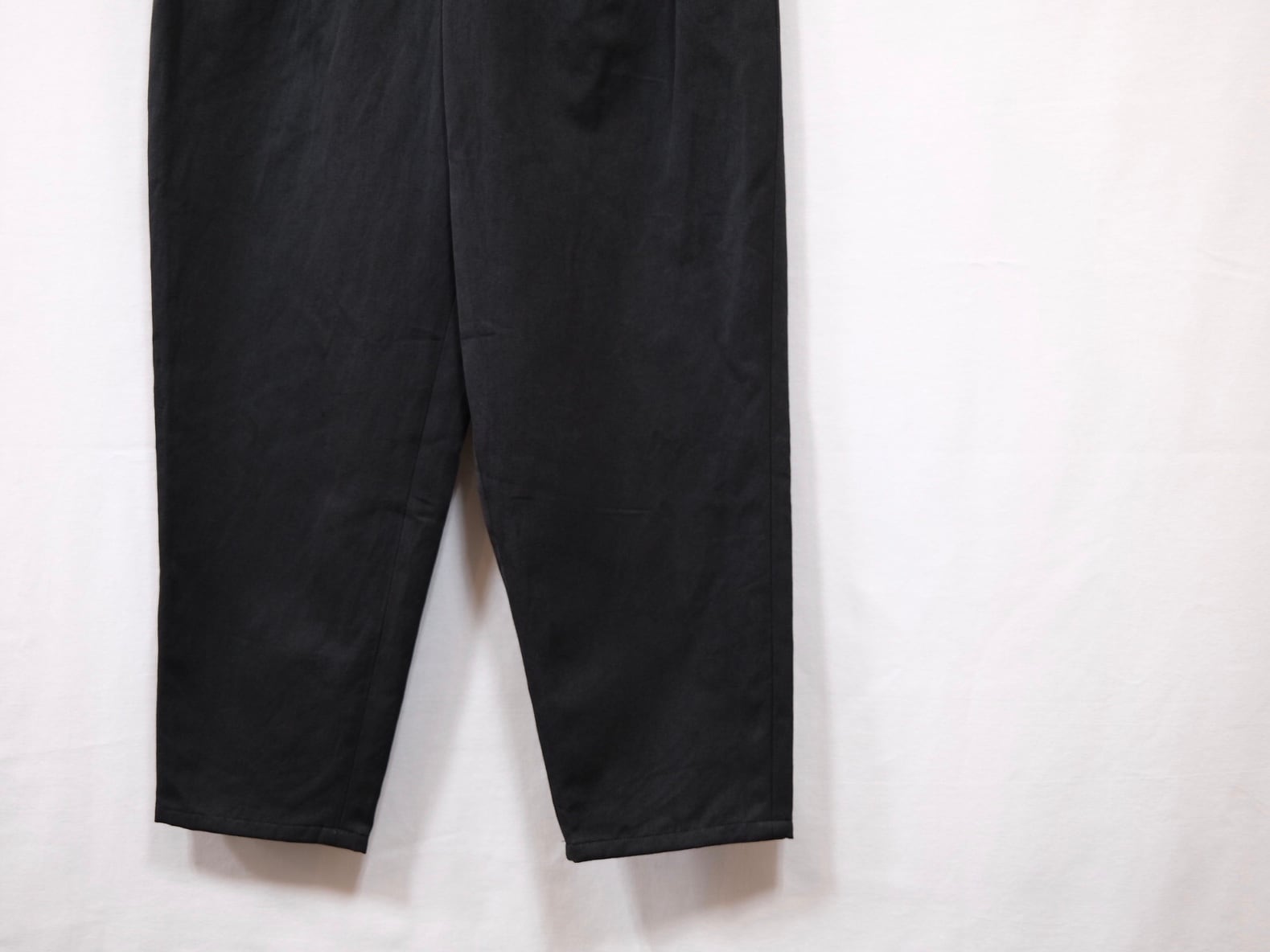 DIGAWEL” 2Tuck Tapered Pants Black” | Lapel online store