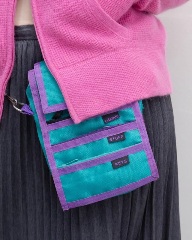 multi-pocket velcro pouch