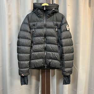 MONCLER "CAMURAC" DOWN JACKET《4》