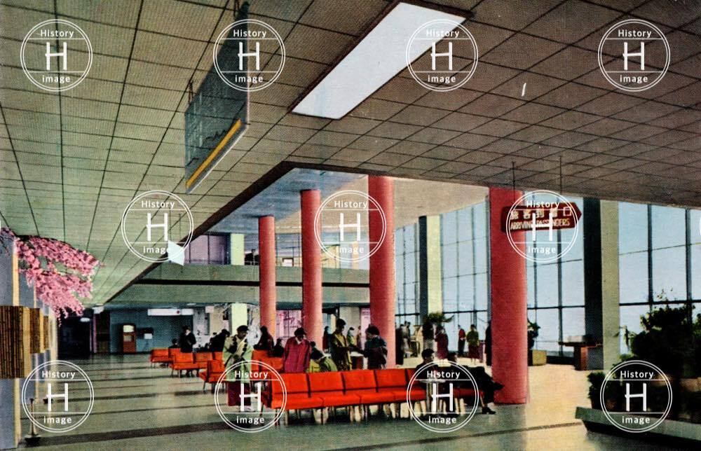 昭和20～30年代/昭和レトロの古い東京国際空港(羽田)記念飛行機絵葉書全
