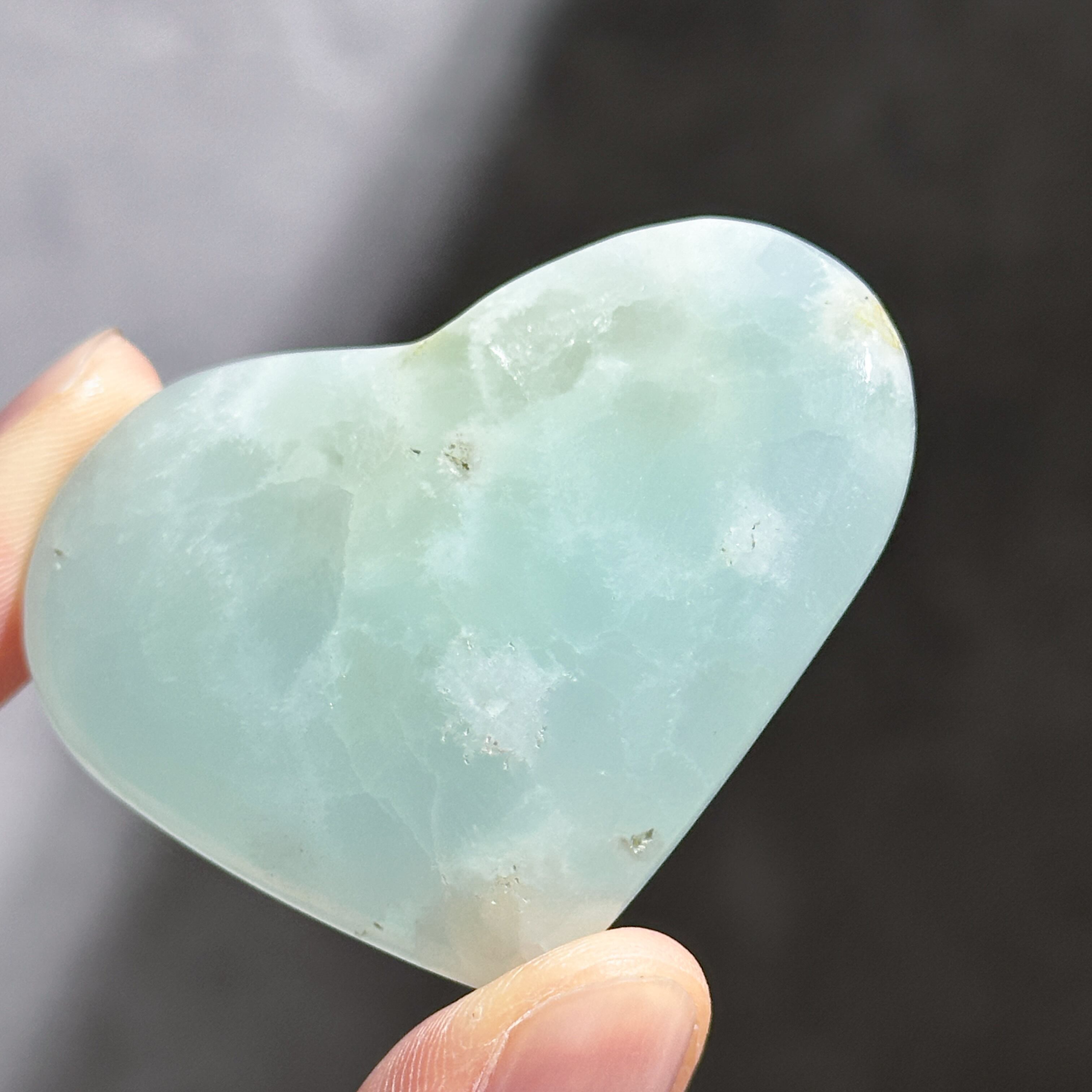 【天然石】ブルーカルサイト ハートウィング 天然石】ブルーカルサイト ハートウィング カリビアンブルーカル