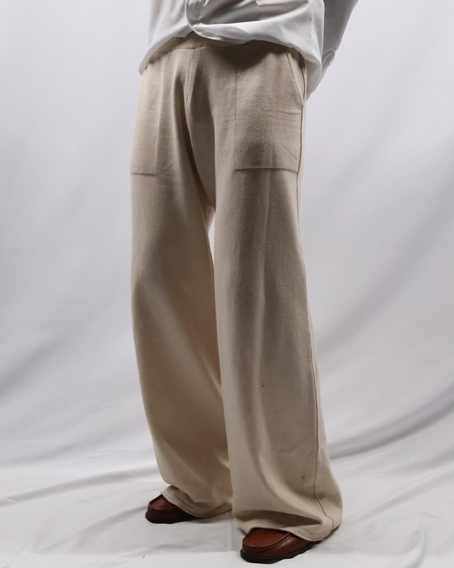 wide straight sweat pants