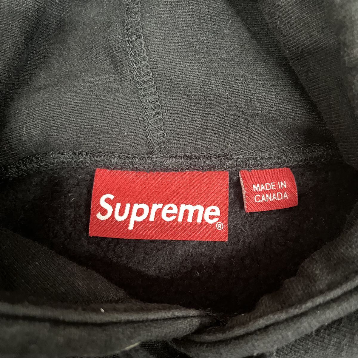 ぉゃっSUPREME　スウェットパーカー　L　ブラック　スモールボックスロゴ　カナダ製