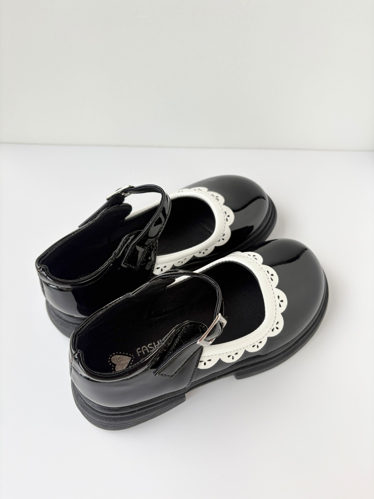 【即納】フォーマルシューズ［厚底 フォーマル/卒園式/入学式/発表会/