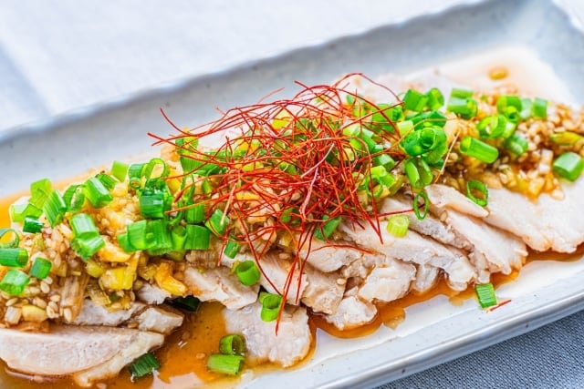 よだれ鶏と最高！アロマティックなモスカートジャッロ