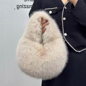 fur round bag　701637