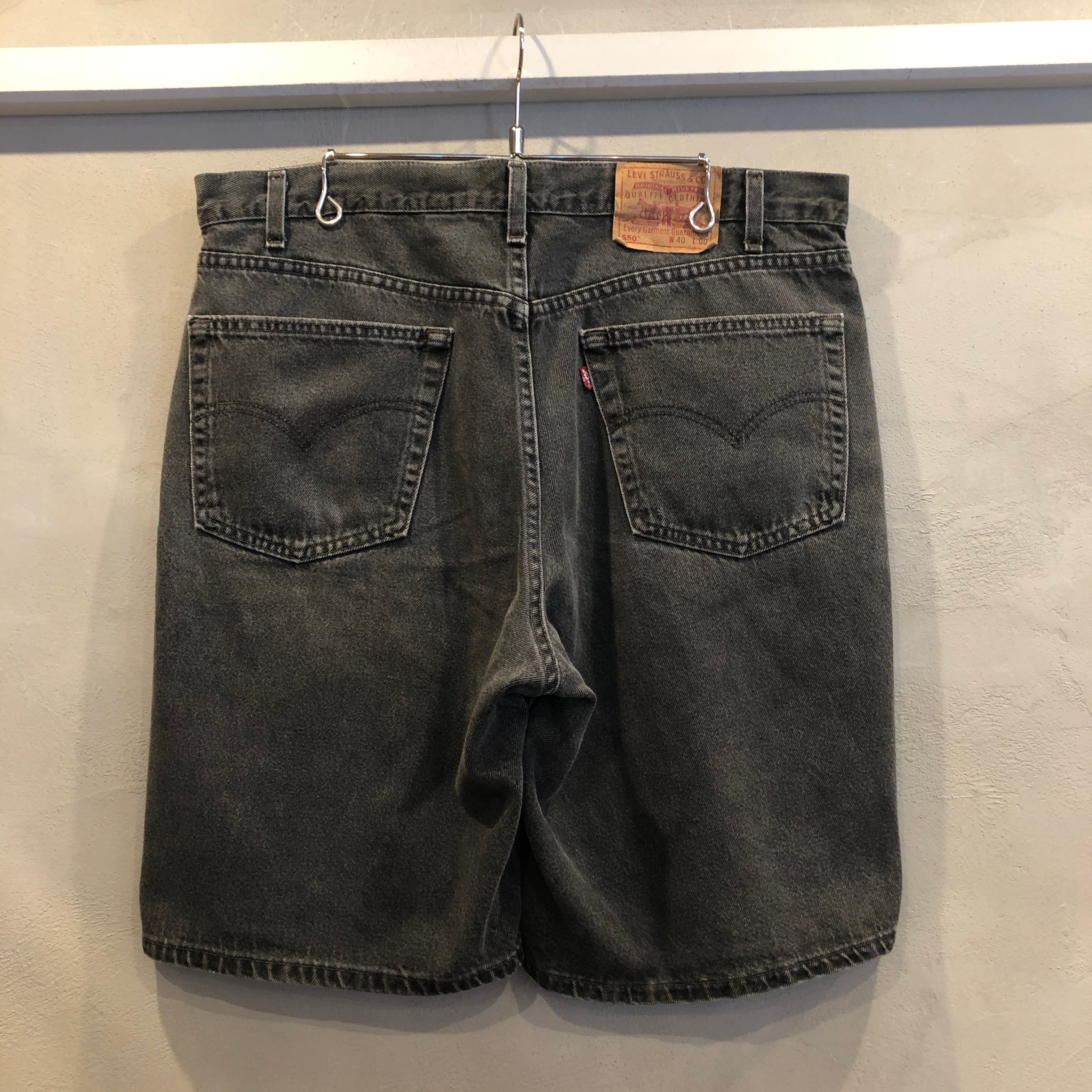 ビッグサイズ】LEVI'S 550 後染めBLACK SHORTS 