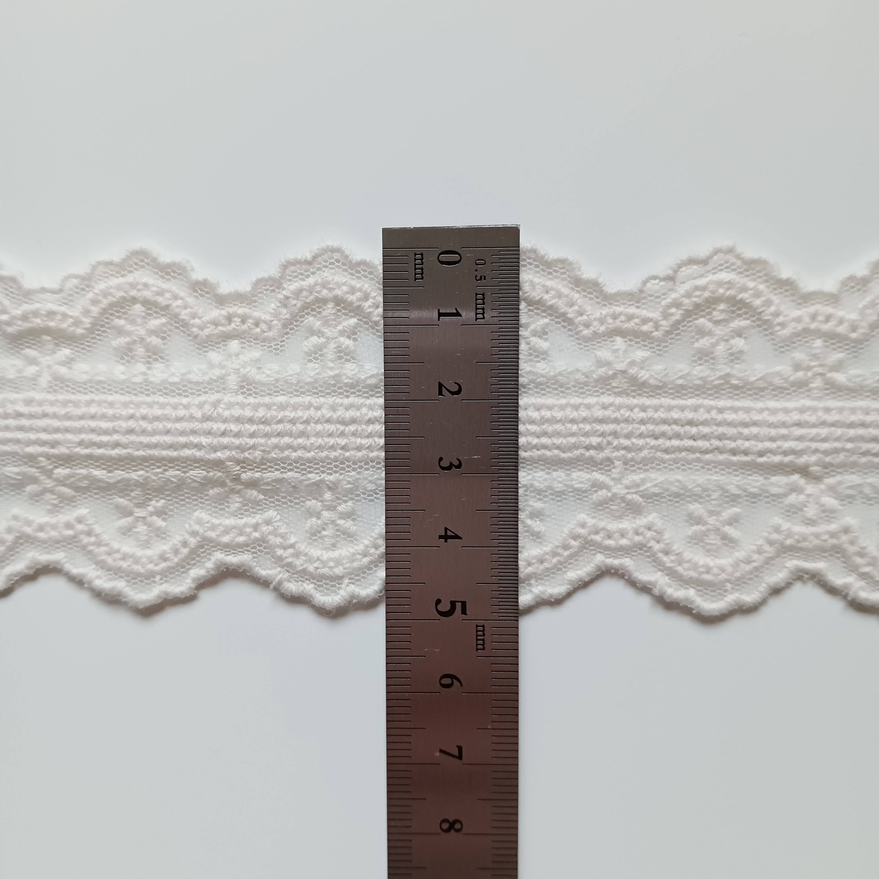 即納】フラワー刺繍スカラップリボン 韓国リボン 1ヤード(90cm) | Chou