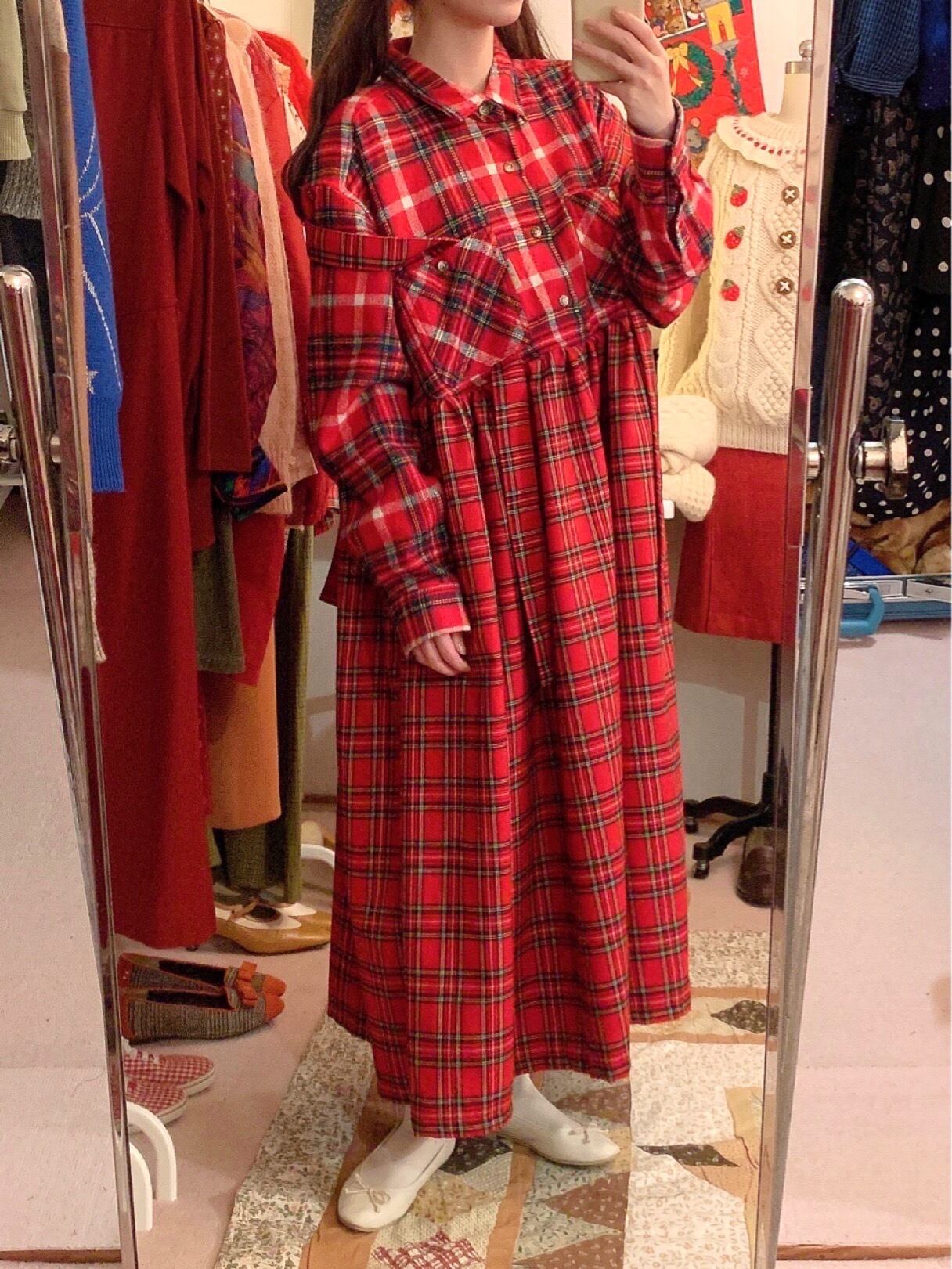 remake : gift box ribbon one-piece / red