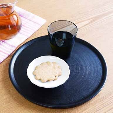 千すじ丸盆・中 SENSUJI ROUND TRAY Medium | 輪島キリモト Official