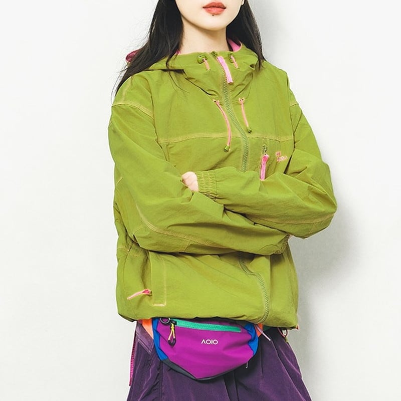 フード付きライトジャケット C00826