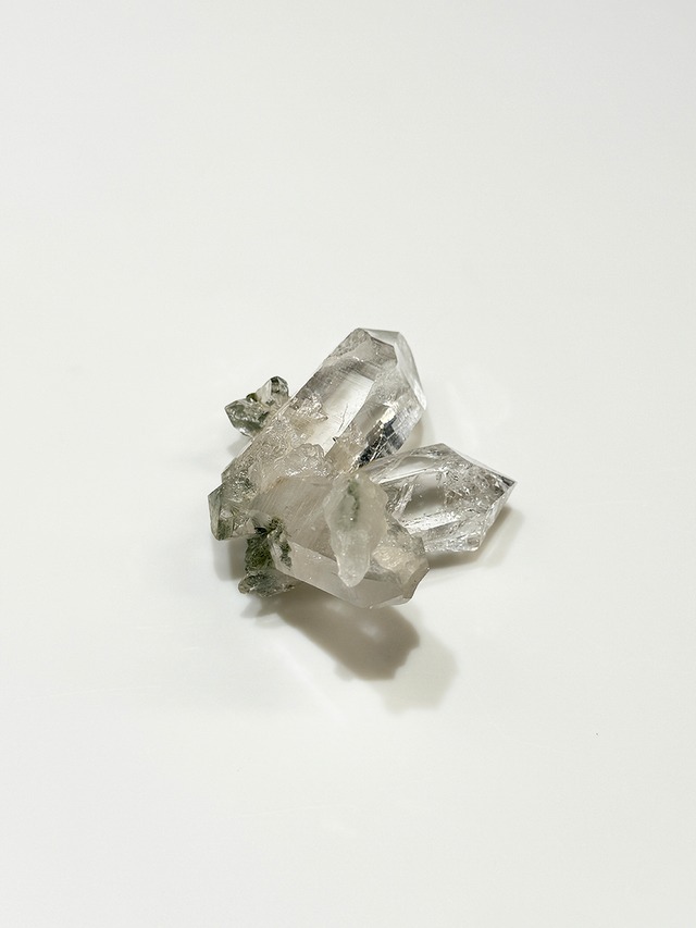 クォーツクラスター×クローライト【ML-0129】インド マニハール