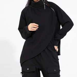 ジップアップアシンメトリープルオーバー　D0332