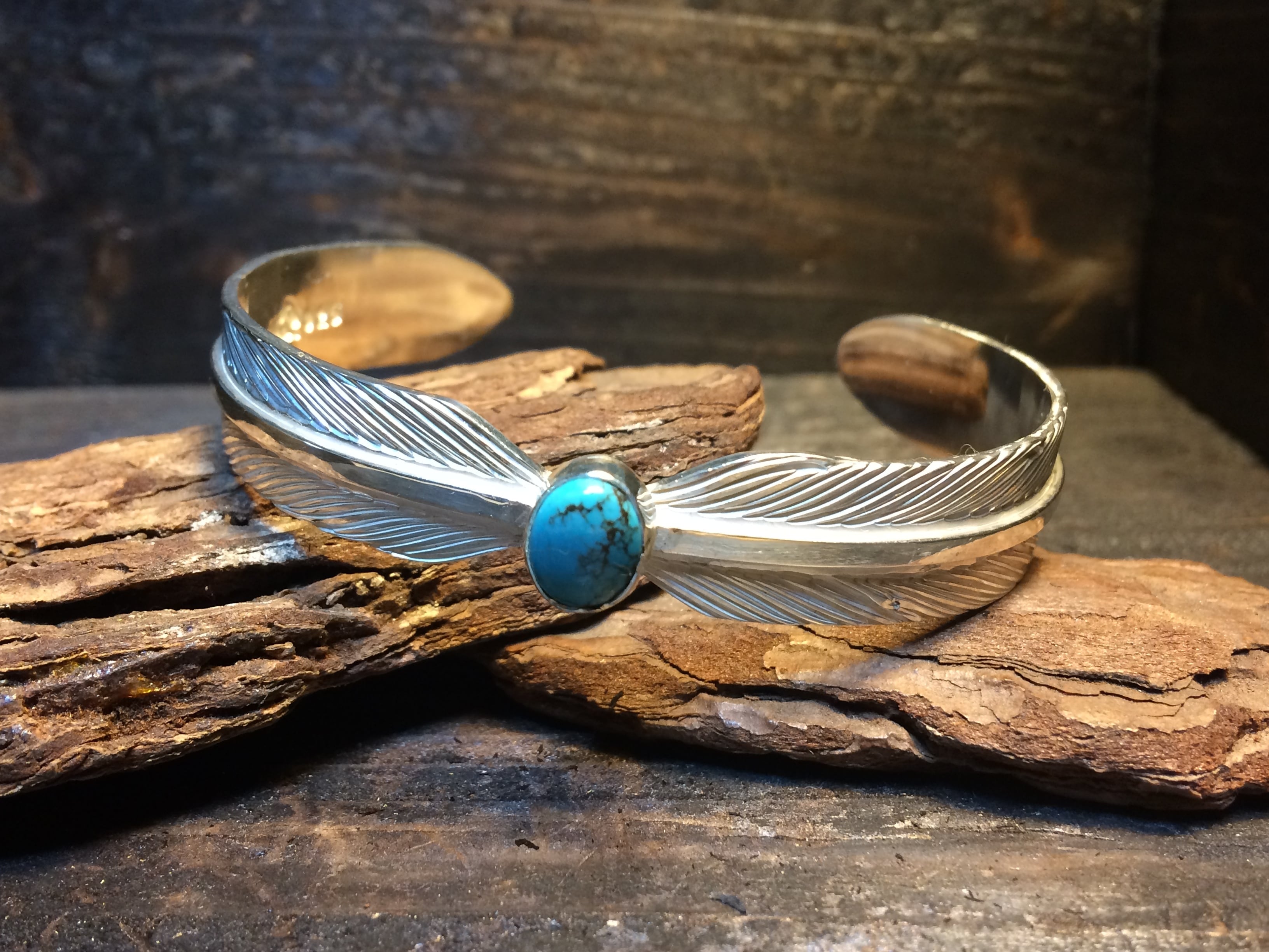 フェザーバングル 4d70ce1c80f492e2c30c5cc5d1b035