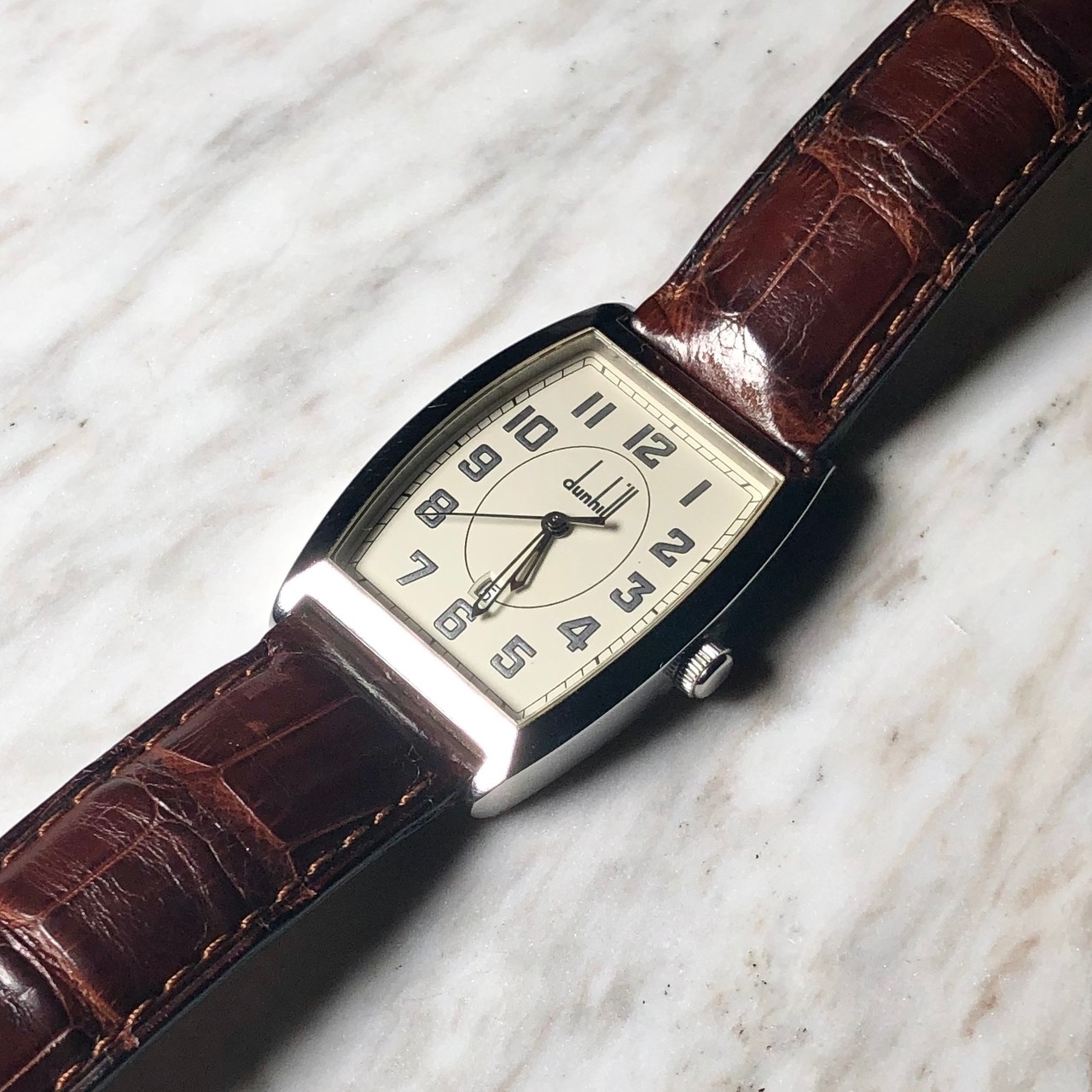 DUNHILL tonneau case quartz watch | NOIR ONLINE