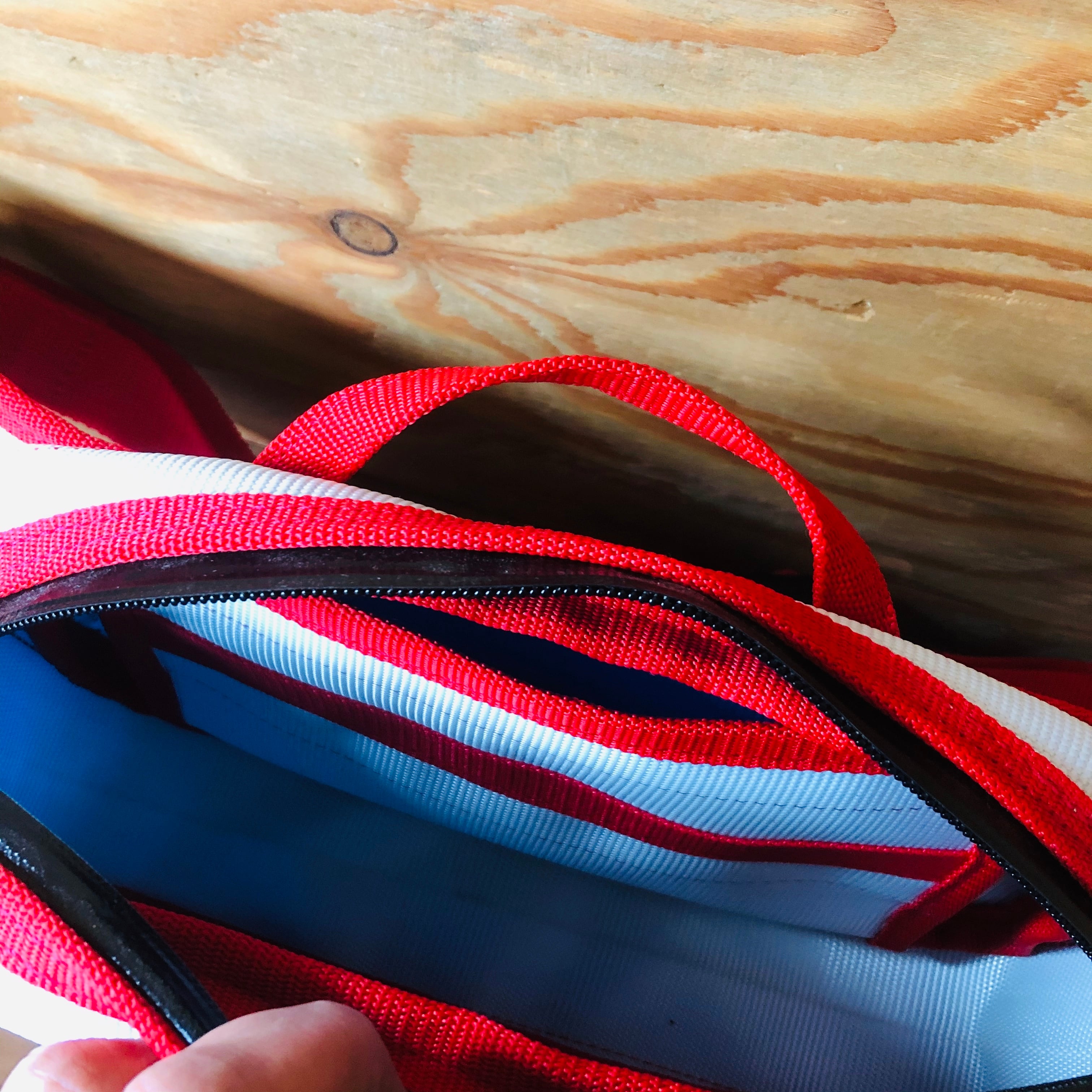 4d739f1d18a2f5a9a7ea95b902f6ca