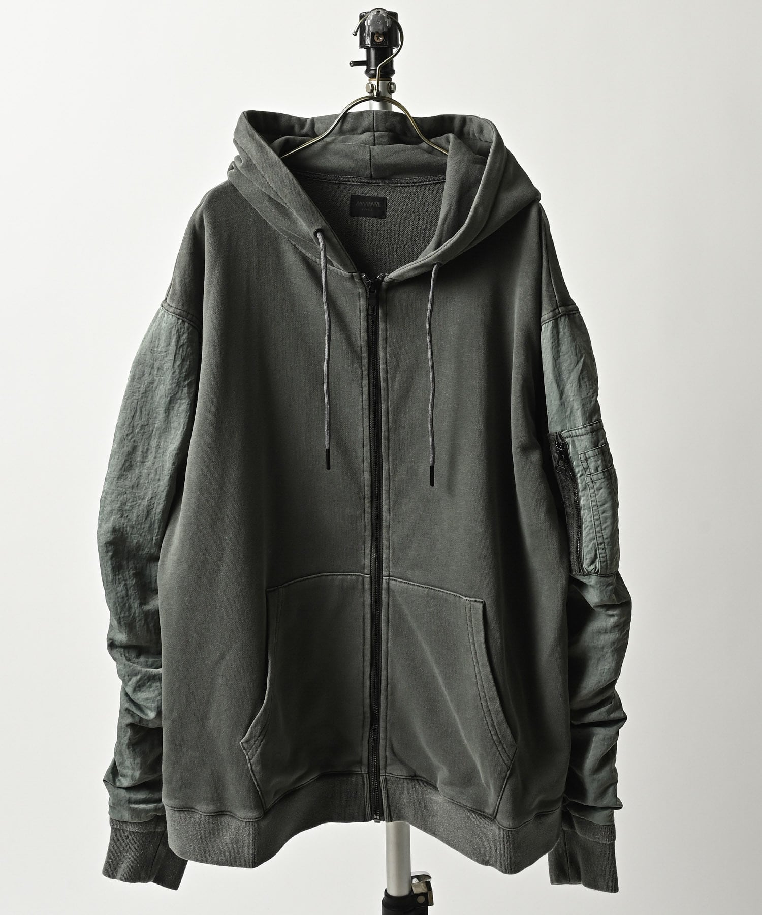 MMMM Vintage processing / Zip hoodie / Nylon twill / Pigment (OLV) 24081M25