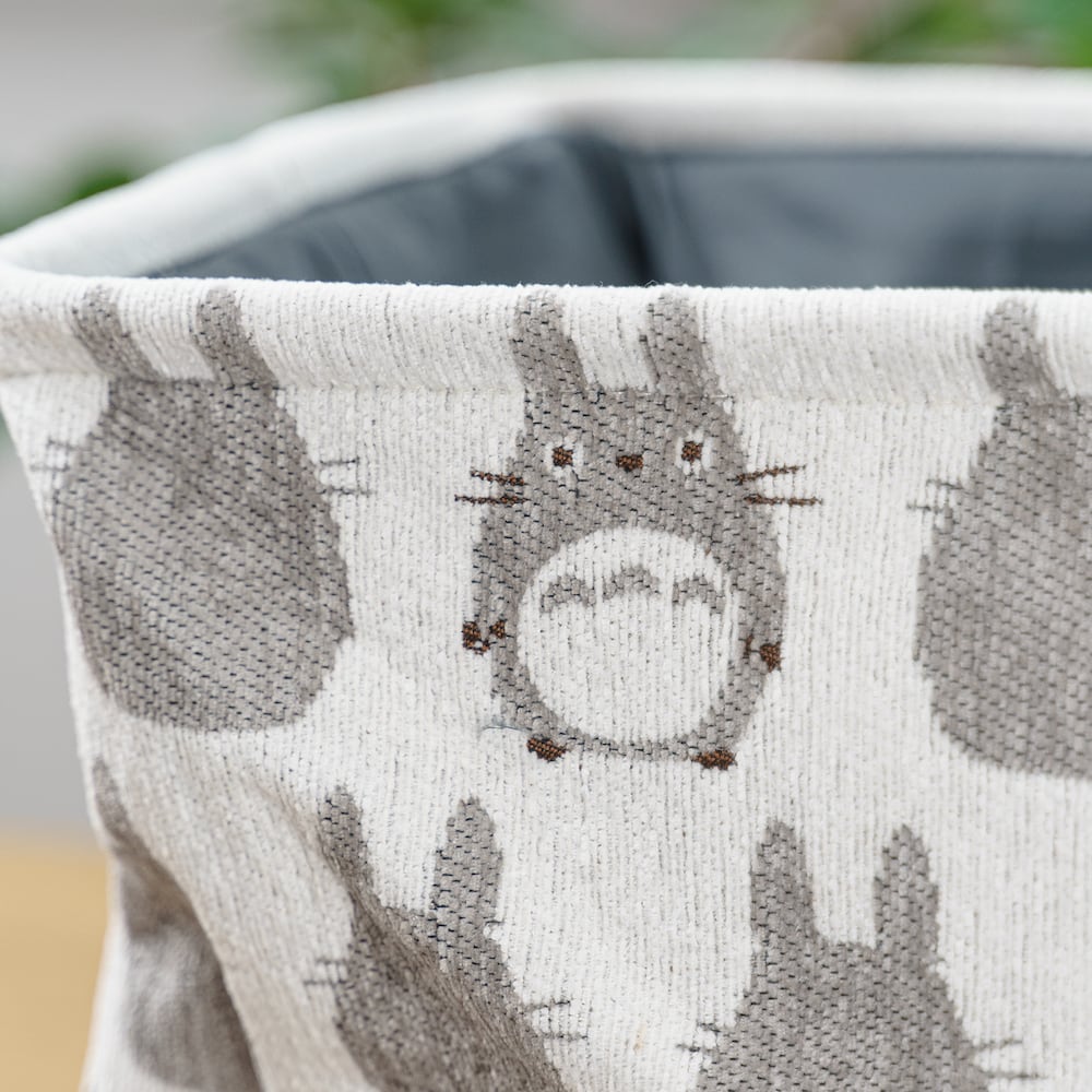 となりのトトロ　小さな小物入れ　大トトロ　トレイ　スタジオジブリ スタジオジブリ ジブリ グッズ となりのトトロ 小物入れ お花のラッパ