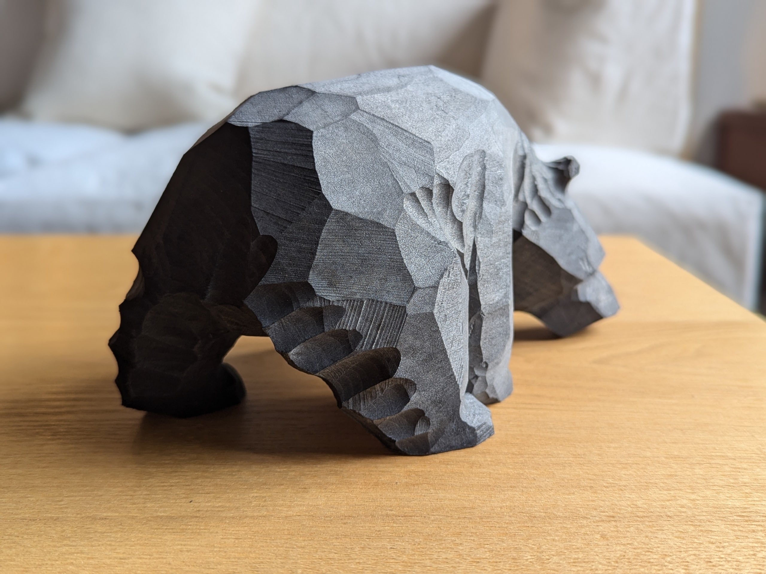 佐藤憲治 這い熊 ＃10「勇ましい後ろ姿」 | 木彫りの熊 | inoya