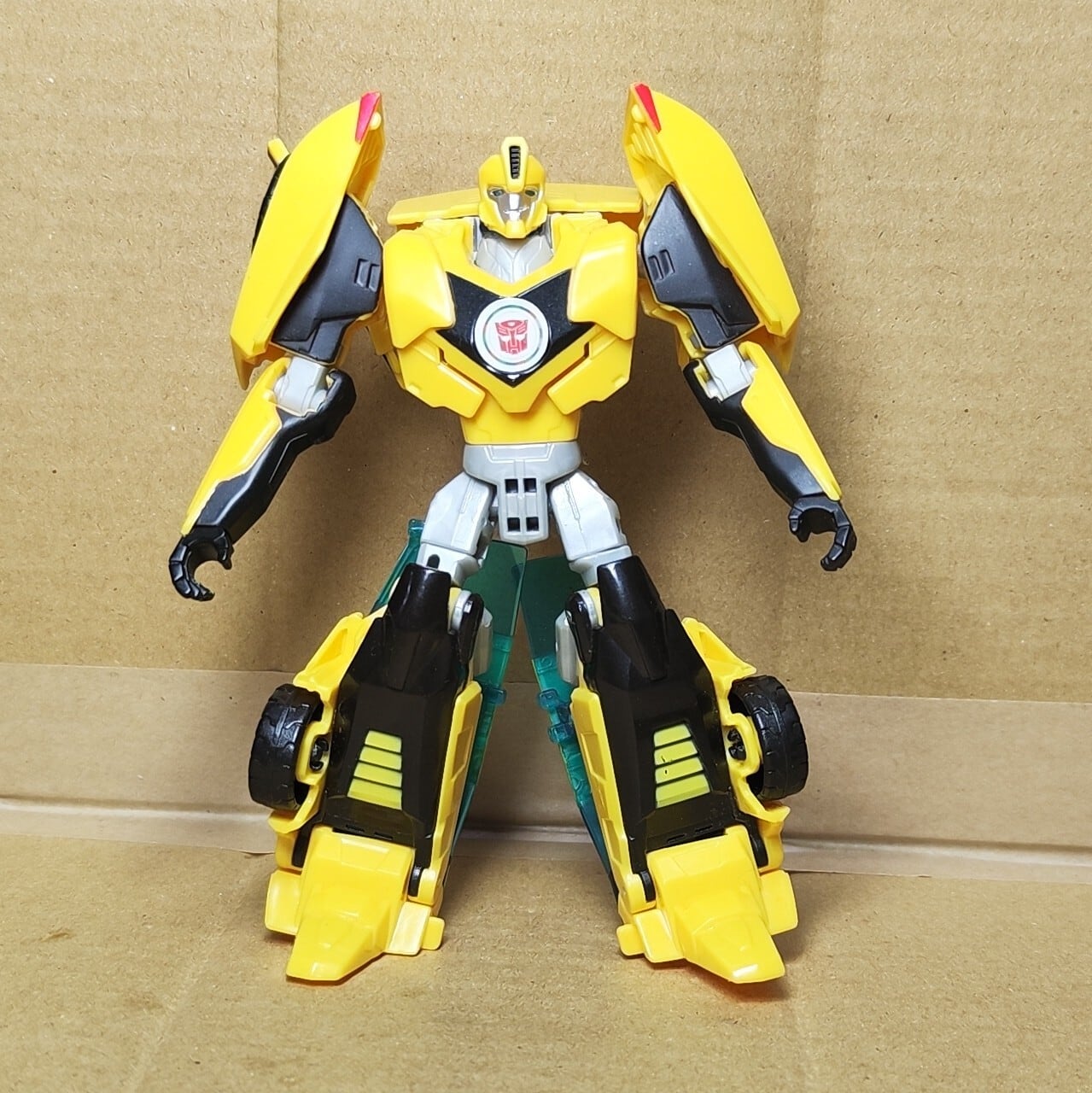 欠品あり】トランスフォーマーアドベンチャー バンブルビー