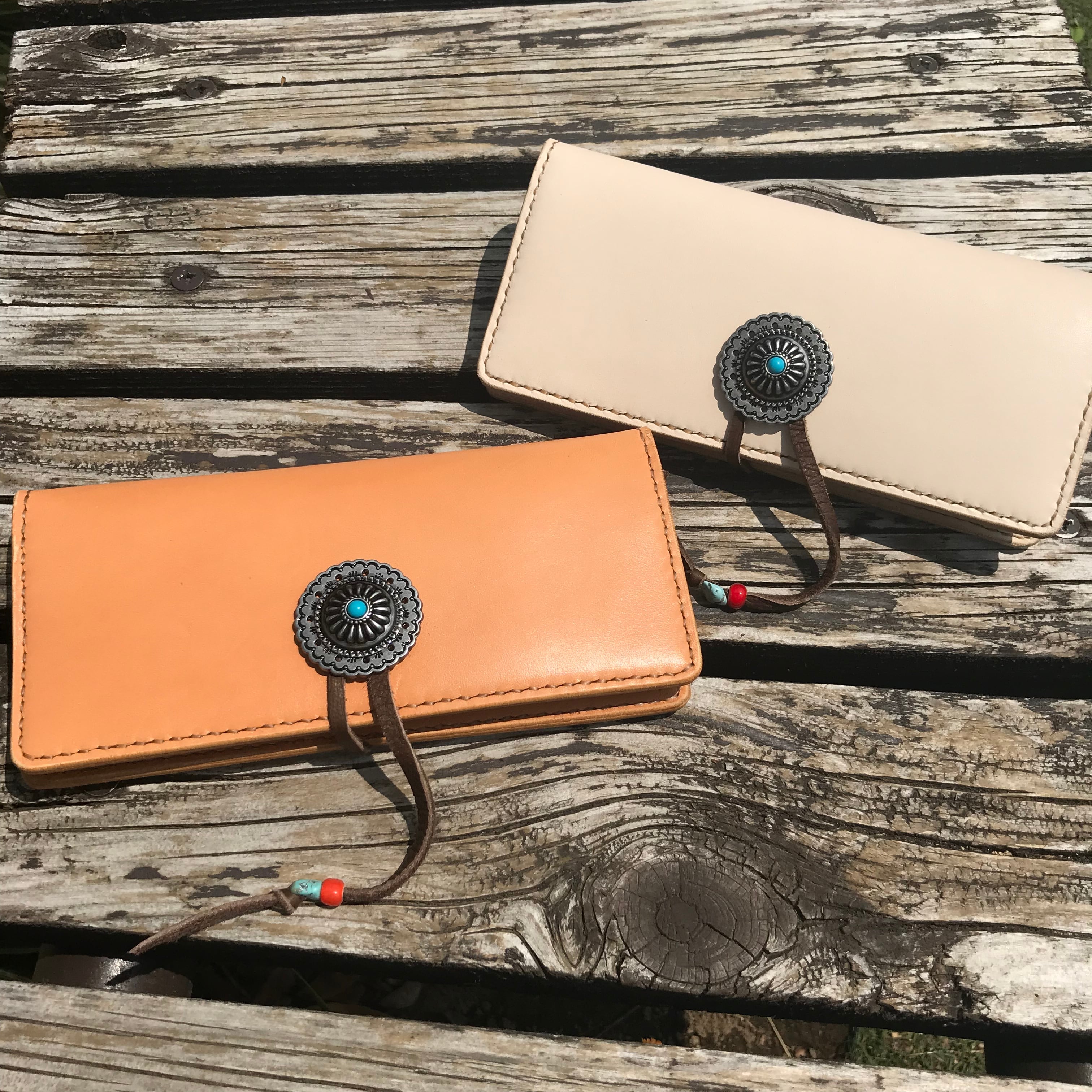 【コンチョ付き ロングウォレット/ターコイズカラー】 コンチョ付き ロングウォレット/ターコイズカラー】 即納☆送料無料