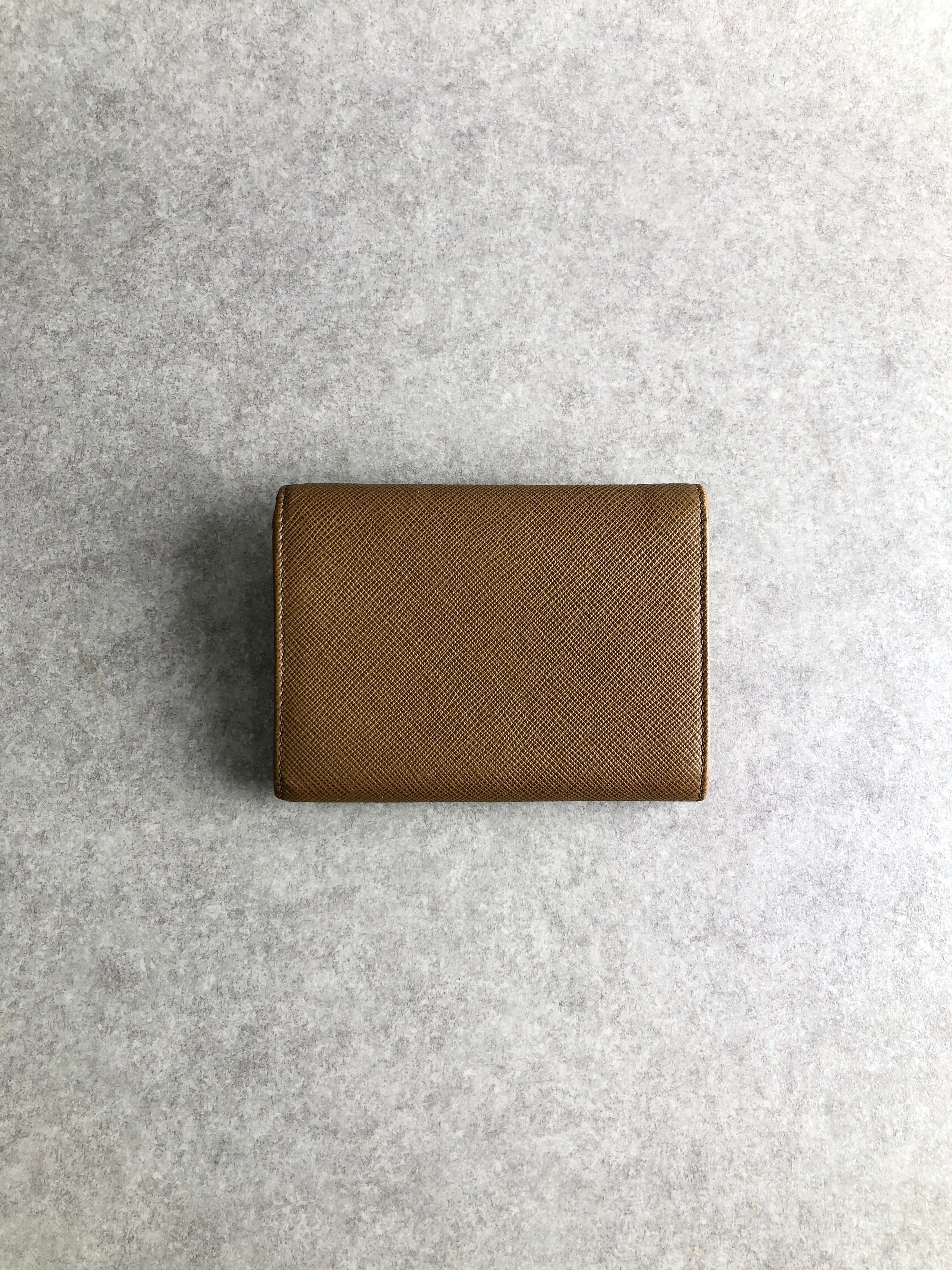 PRADA プラダ ロゴ 財布 ブラウン レザー 2つ折り vintage