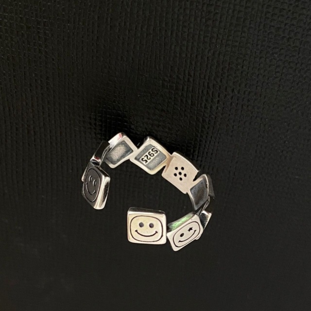 ポップスクエアモチーフシルバーリング   R00477