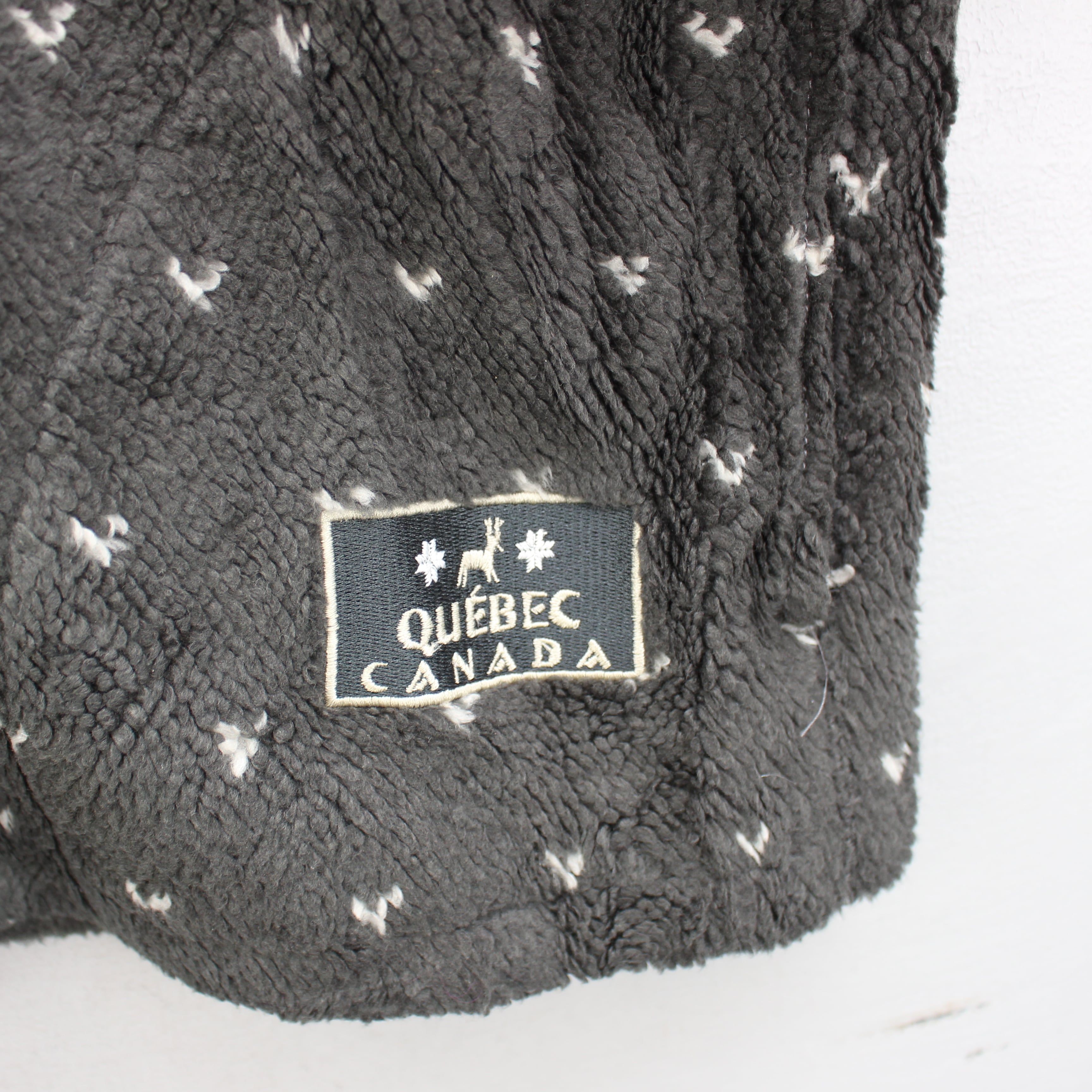 USA VINTAGE ATTRACTION REINDEER DESIGN FLEECE ZIP UP JACKET USA VINTAGE ATTRACTION REINDEER DESIGN FLEECE ZIP UP JACKET