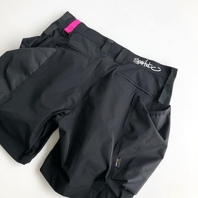 TROVE × GEARHOLIC / BIG POCKET SHORTS / BLACK / トローブ / ビッグポケットショーツ / ブラック