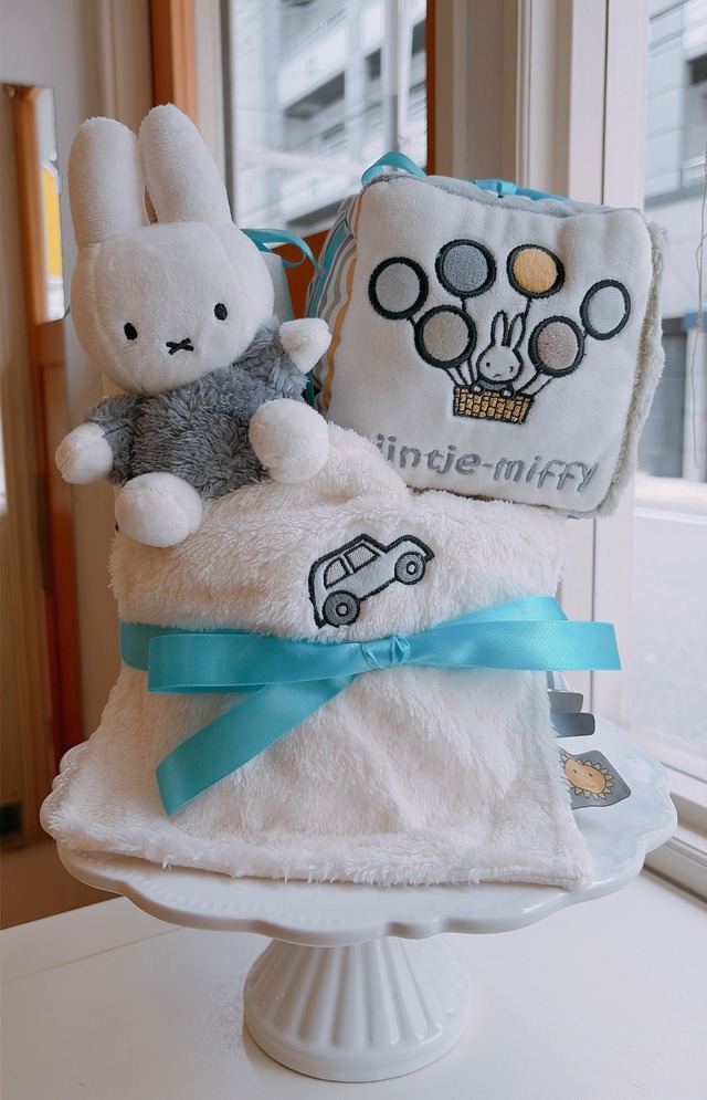 miffy　ミッフィーおむつケーキ