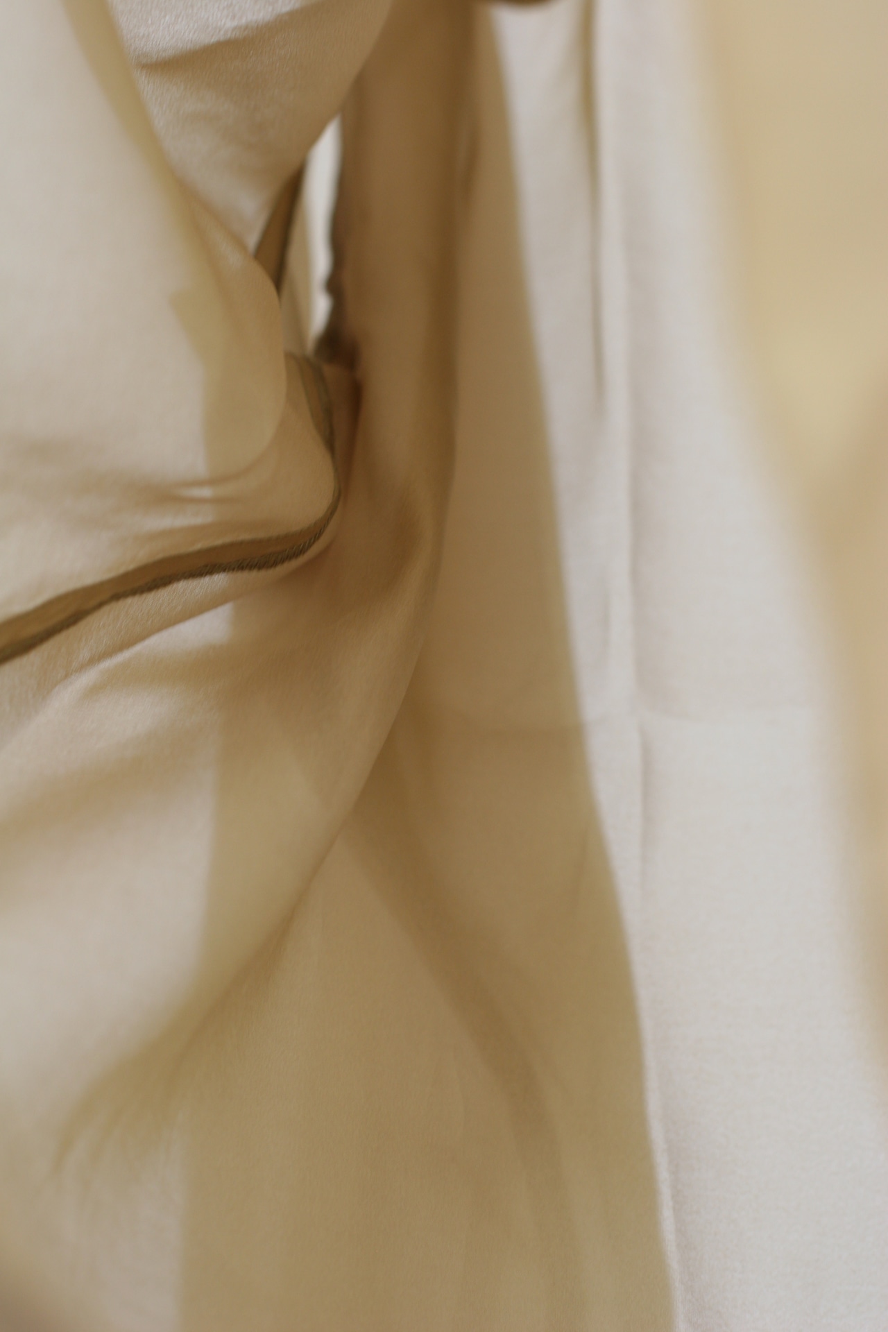 【Parc.1】Sheer Asymmetry Shirt(108-066315)