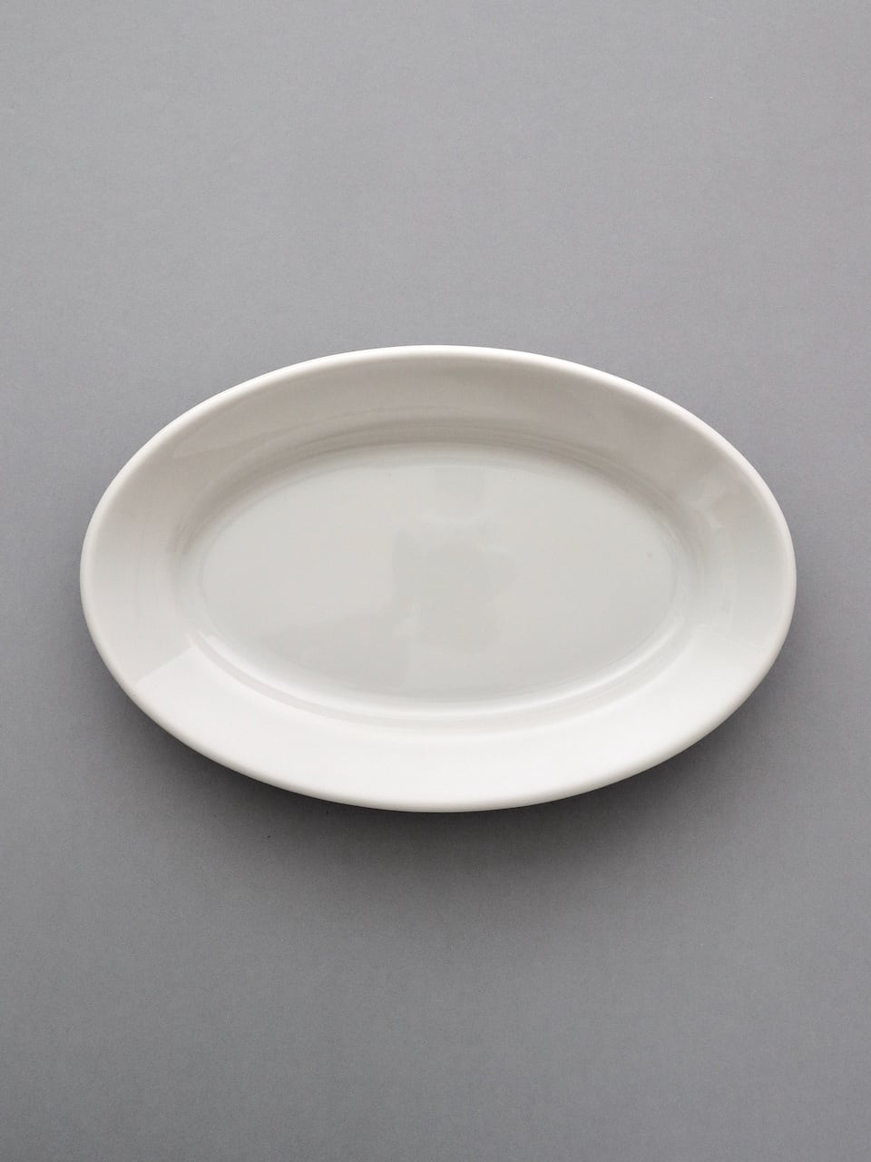 オーバルプレート 25cm サタルニア チボリ|Tivoli Oval Plate 25cm – Saturnia
