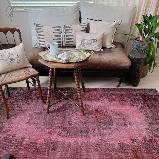 トルコ ヴィンテージラグ TR015 | イスパルタ(オーバーダイ) | 114cm × 211cm