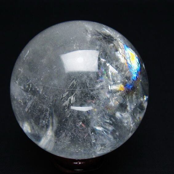 水晶 丸玉 虹入り 56mm スフィア 置物 水晶玉 一点物 151-8734