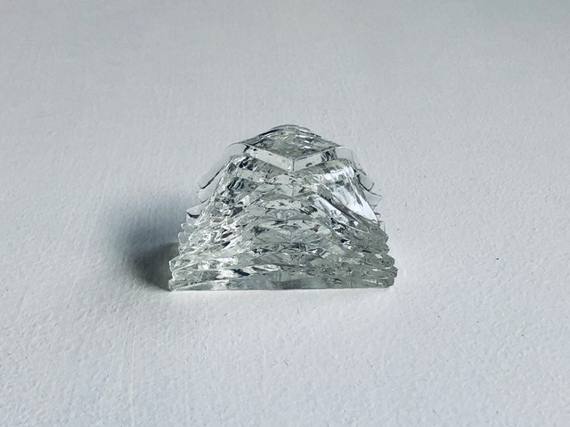 ミニオブジェ 氷層  Ice layer - wrapping triangle / Glass mini object