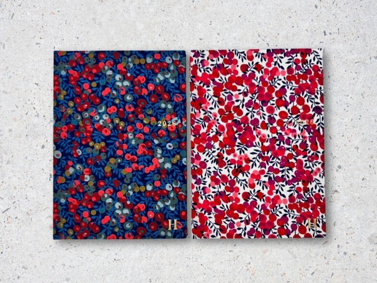 【2026ダイアリー】Diary LIBERTY（ダイアリー リバティ）Petit Berry navy（プチベリー ネイビー）