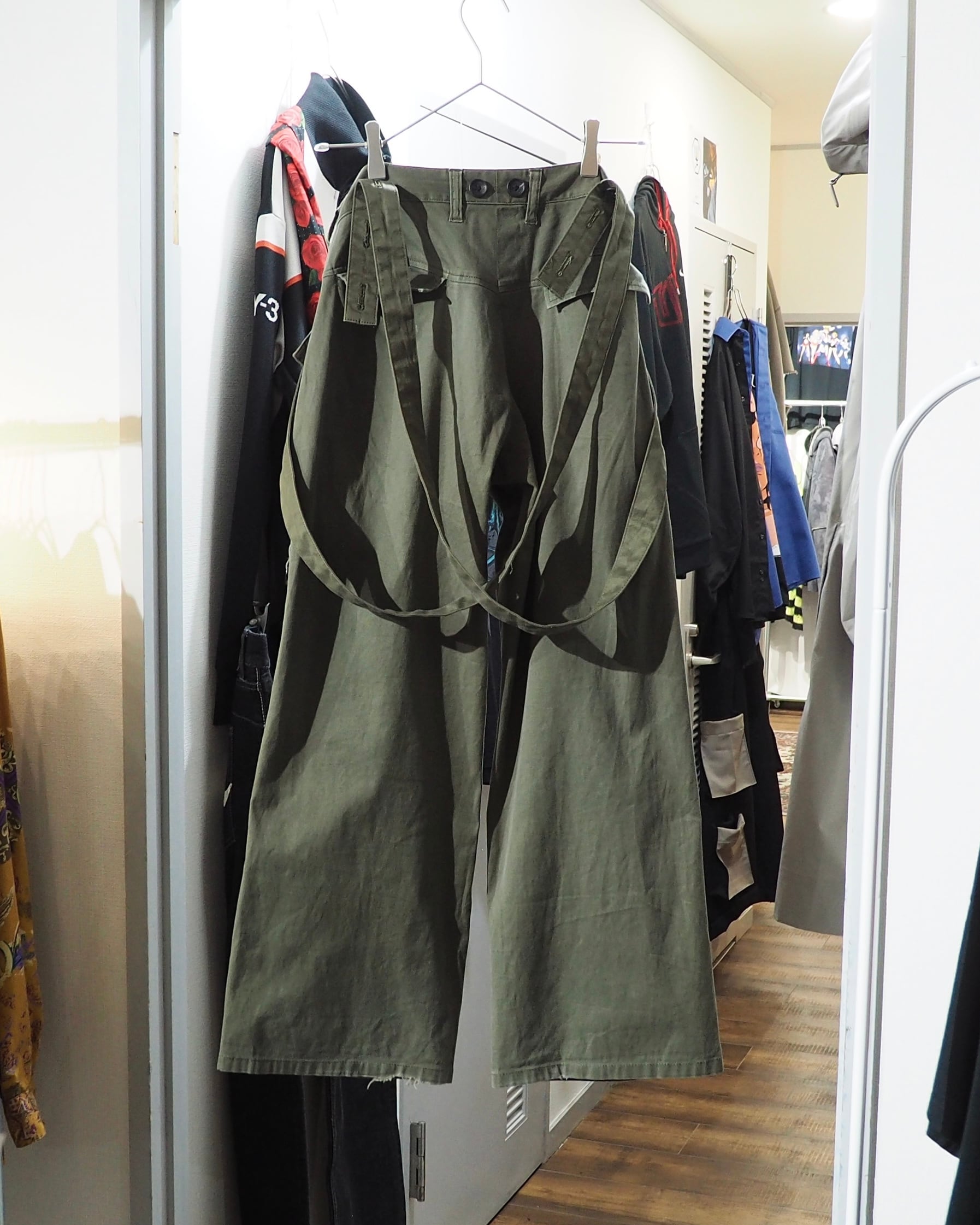 "THE TWELVE - 変形 " Suspender Flare Military Cargo Pants