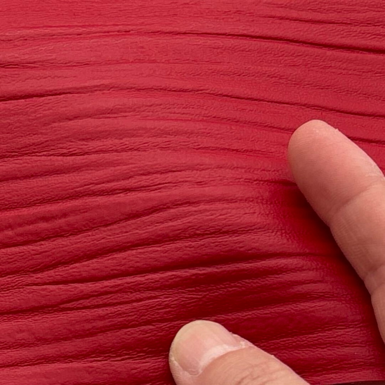 ★TC181◆1m◆ラスト1点!ポリエステル100%シワ加工合皮生地◆レッド